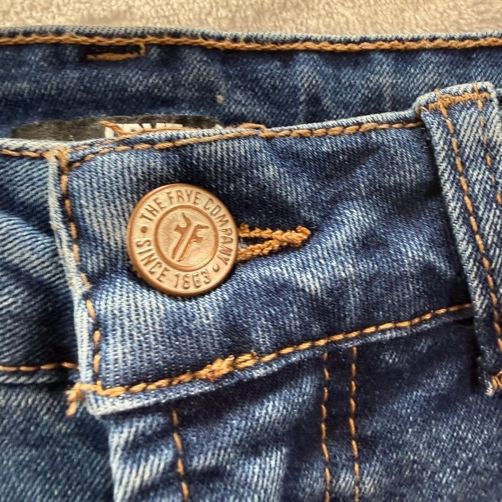 FRYE Women's Jeans Size 6/28 Medium Wash Straight Leg High Rise Stretch Denim - Picture 3 of 9